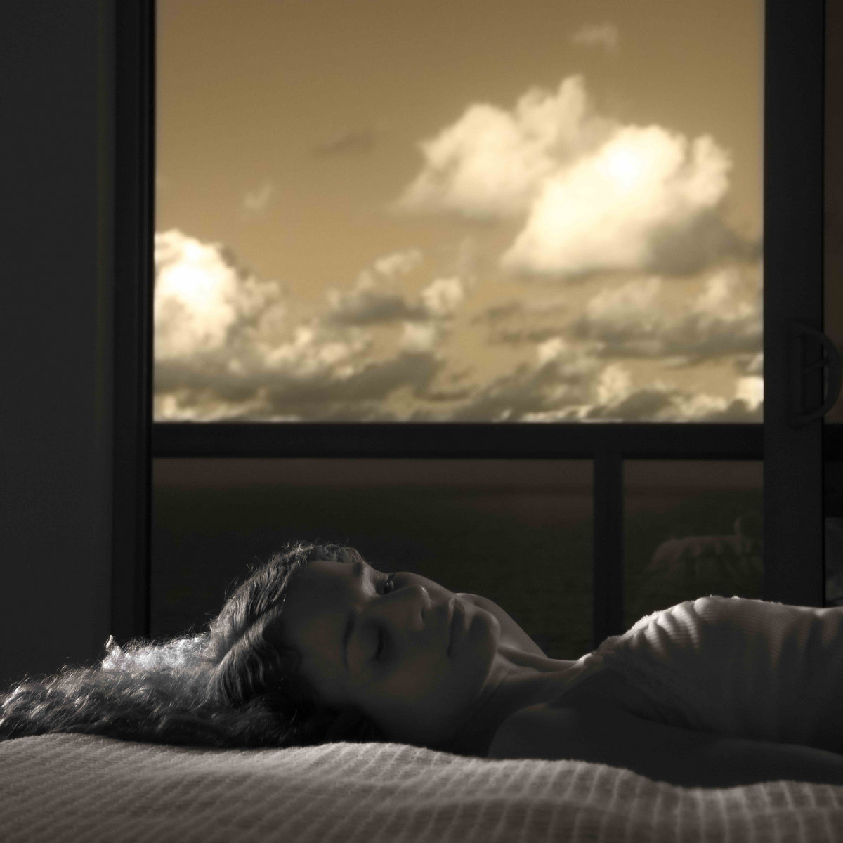 [Erika de Casier / Lifetime]